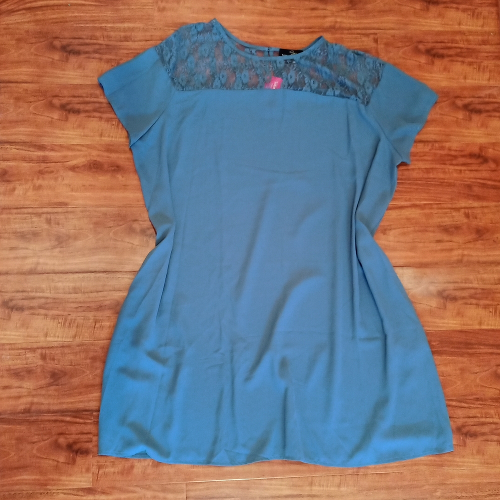 NWT Suzanne Betro Dusty Blue Midi Dress with Pockets, 4X